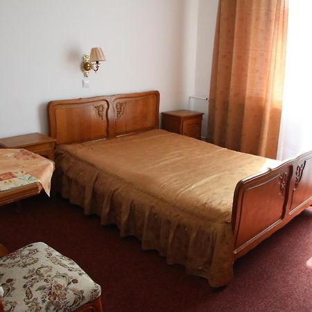 크리니차 즈드로이 Domy Wczasowe Tryumfy B&B 외부 사진