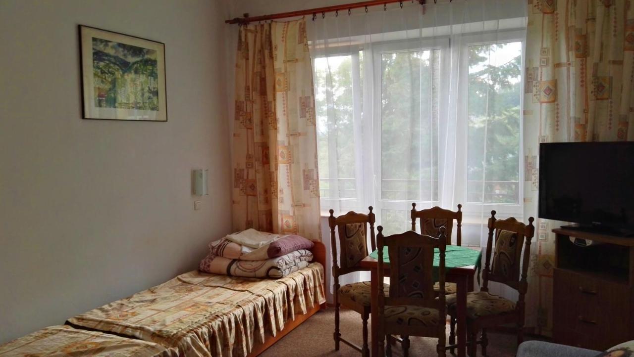 크리니차 즈드로이 Domy Wczasowe Tryumfy B&B 외부 사진