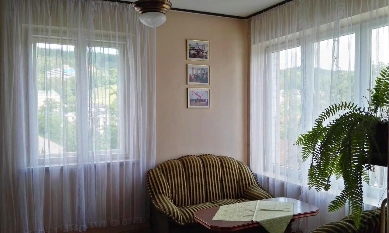 크리니차 즈드로이 Domy Wczasowe Tryumfy B&B 외부 사진