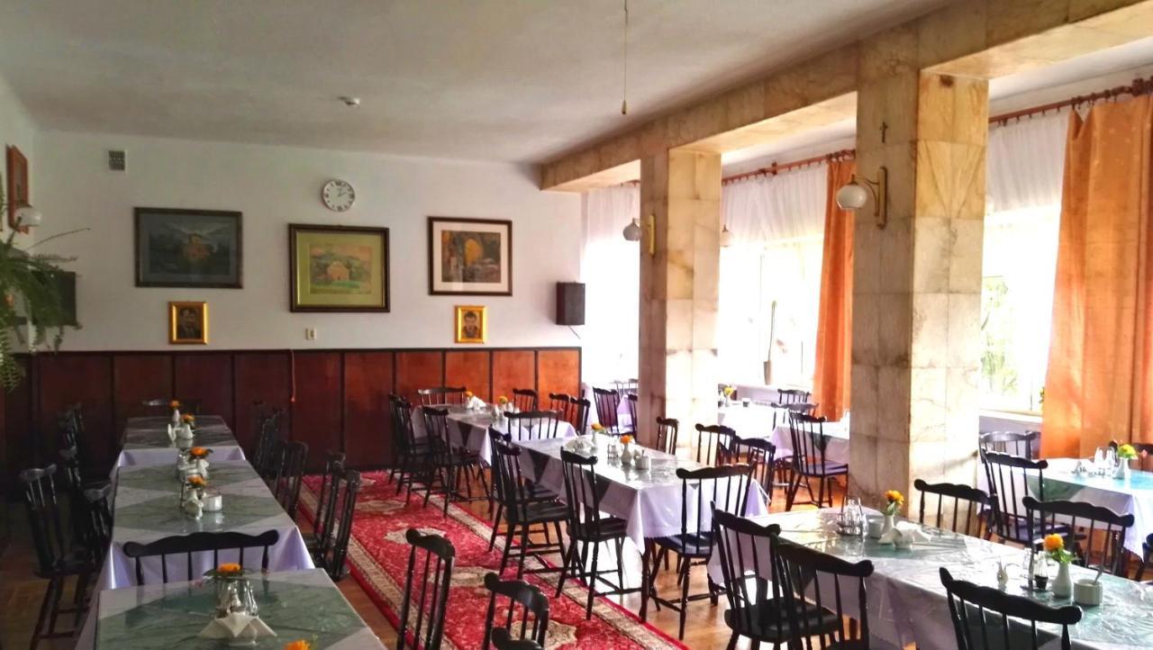 크리니차 즈드로이 Domy Wczasowe Tryumfy B&B 외부 사진