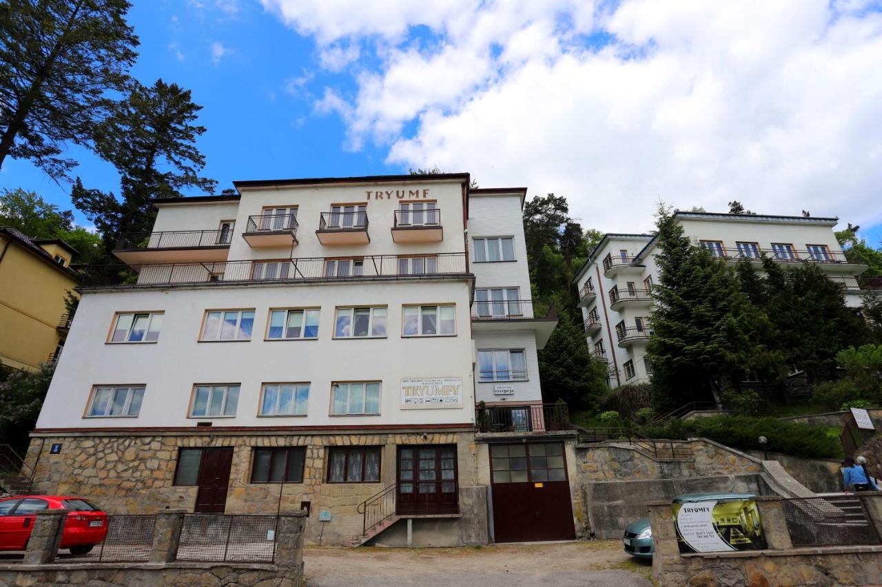 크리니차 즈드로이 Domy Wczasowe Tryumfy B&B 외부 사진