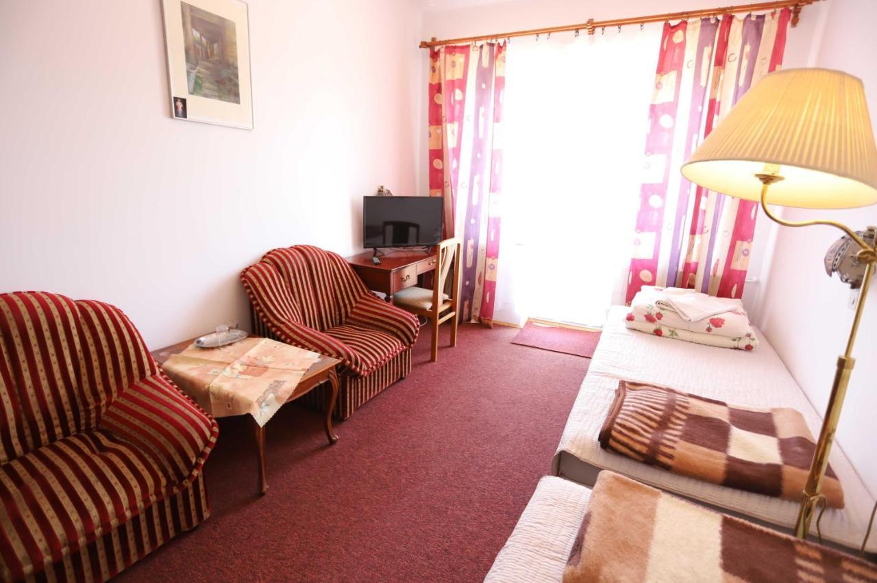크리니차 즈드로이 Domy Wczasowe Tryumfy B&B 외부 사진