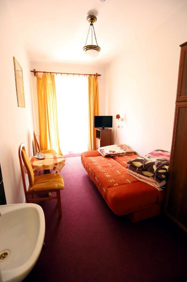 크리니차 즈드로이 Domy Wczasowe Tryumfy B&B 외부 사진