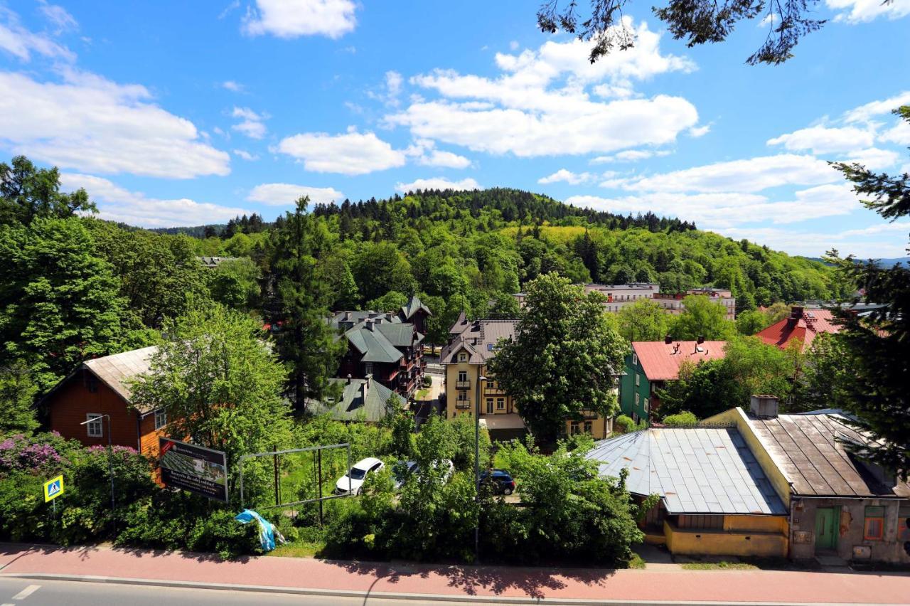 크리니차 즈드로이 Domy Wczasowe Tryumfy B&B 외부 사진